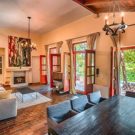 בית נופש Seaside Family Friendly House With A Swimming Pool Jelsa, Hvar - 23760 *