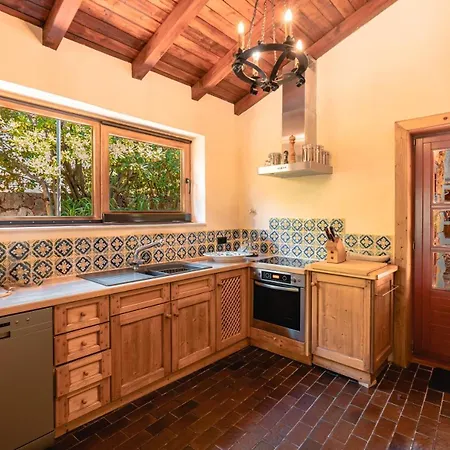 Seaside Family Friendly House With A Swimming Pool Jelsa, Hvar - 23760