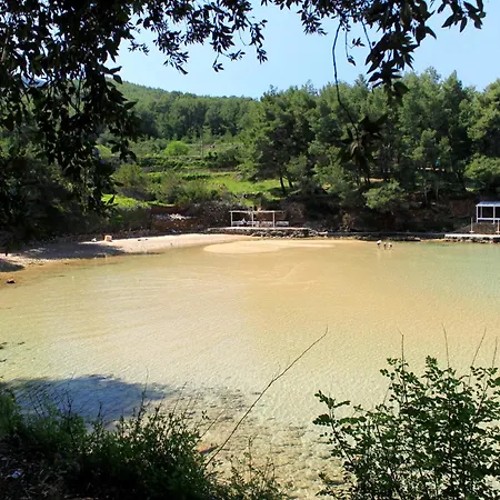 別荘 Seaside Family Friendly House With A Swimming Pool Jelsa, Hvar - 23760