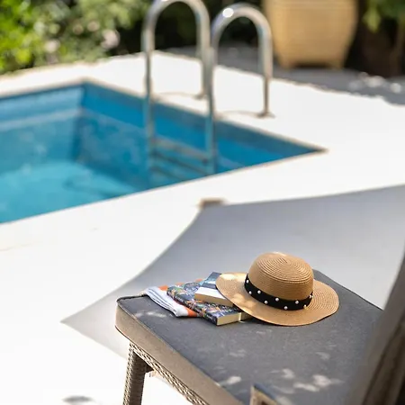 Prázdninový dům Seaside Family Friendly House With A Swimming Pool Jelsa, Hvar - 23760 Jelsa (Hvar)